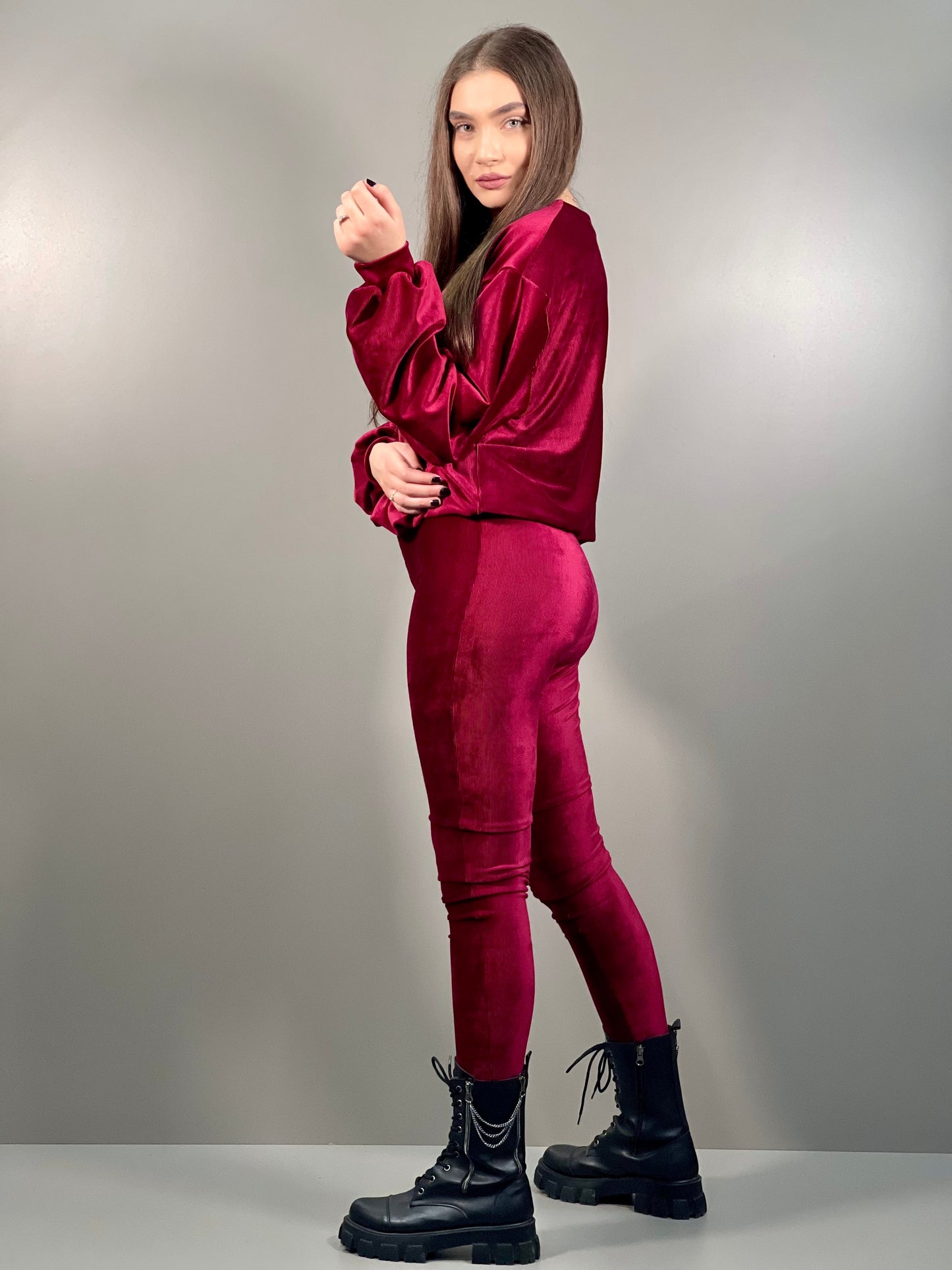 Costum LAVINIA - Rosu Trandafir