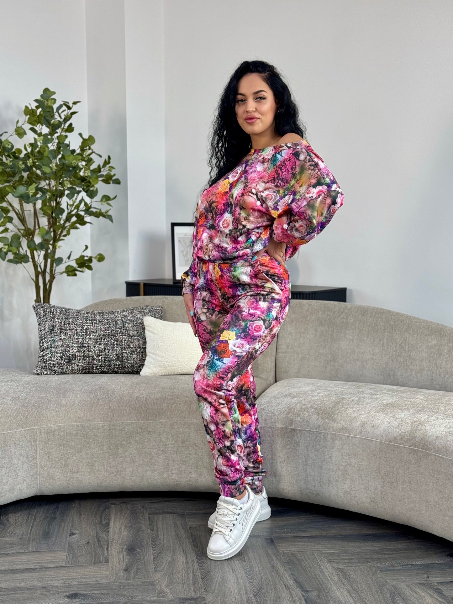Costum Tessa Flowers - Pink
