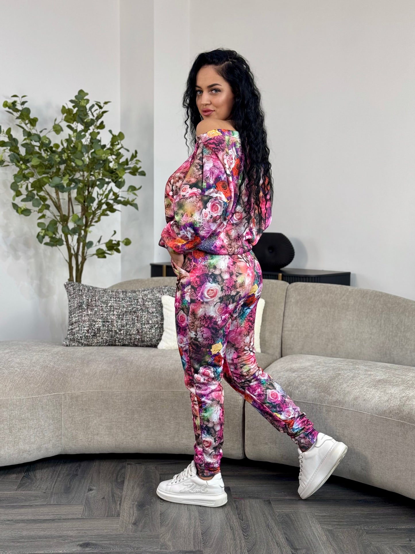 Costum Tessa Flowers - Pink