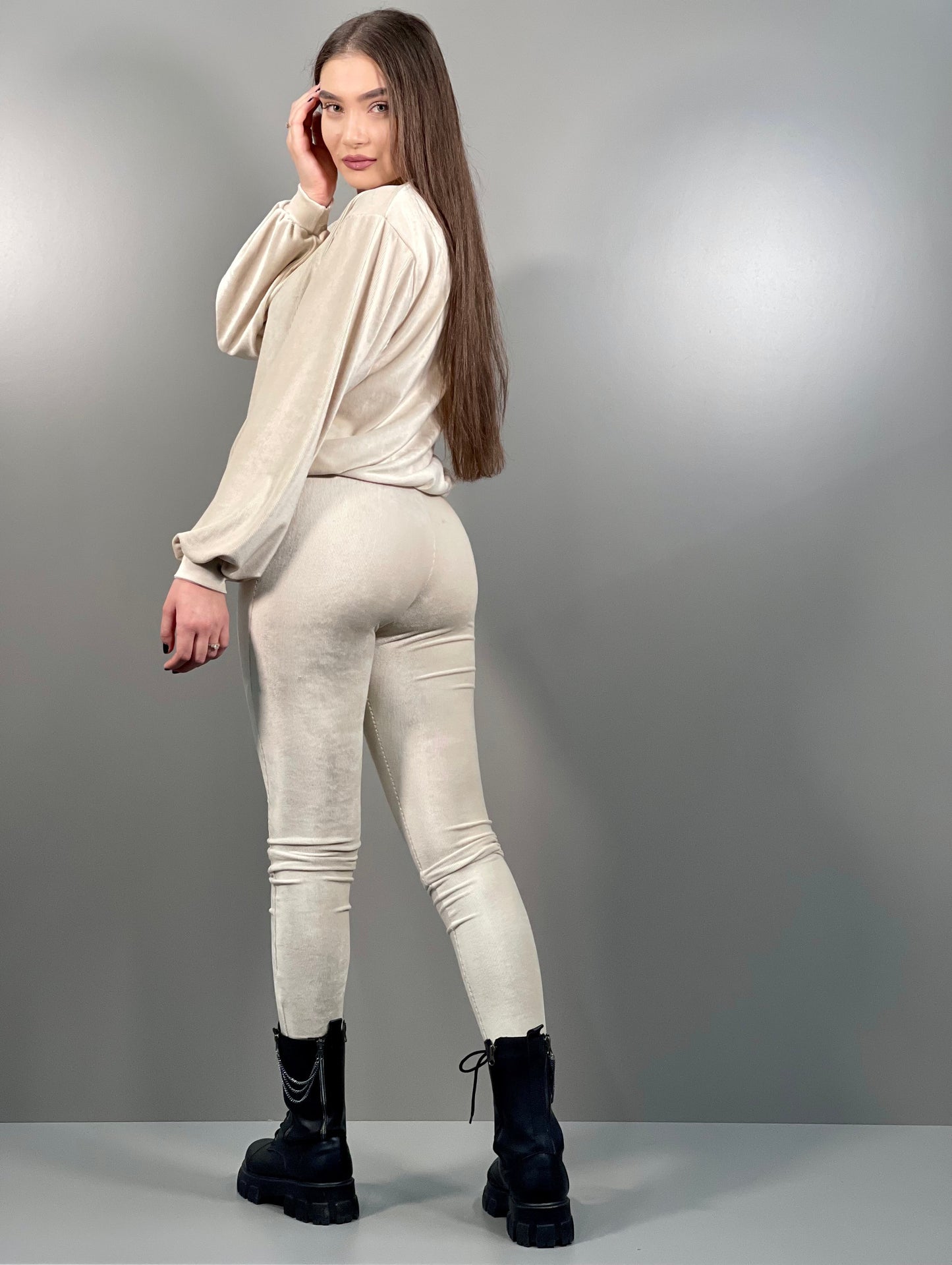 Costum LAVINIA - Bej