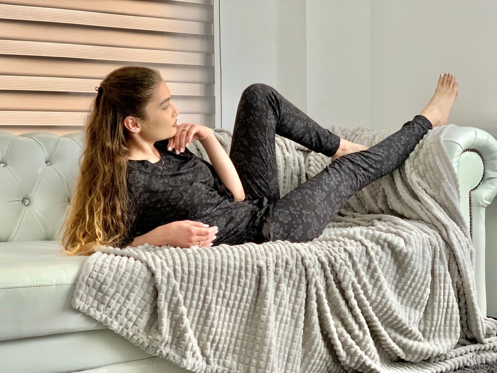Pijama ADRIANA - FLOWER BLACK