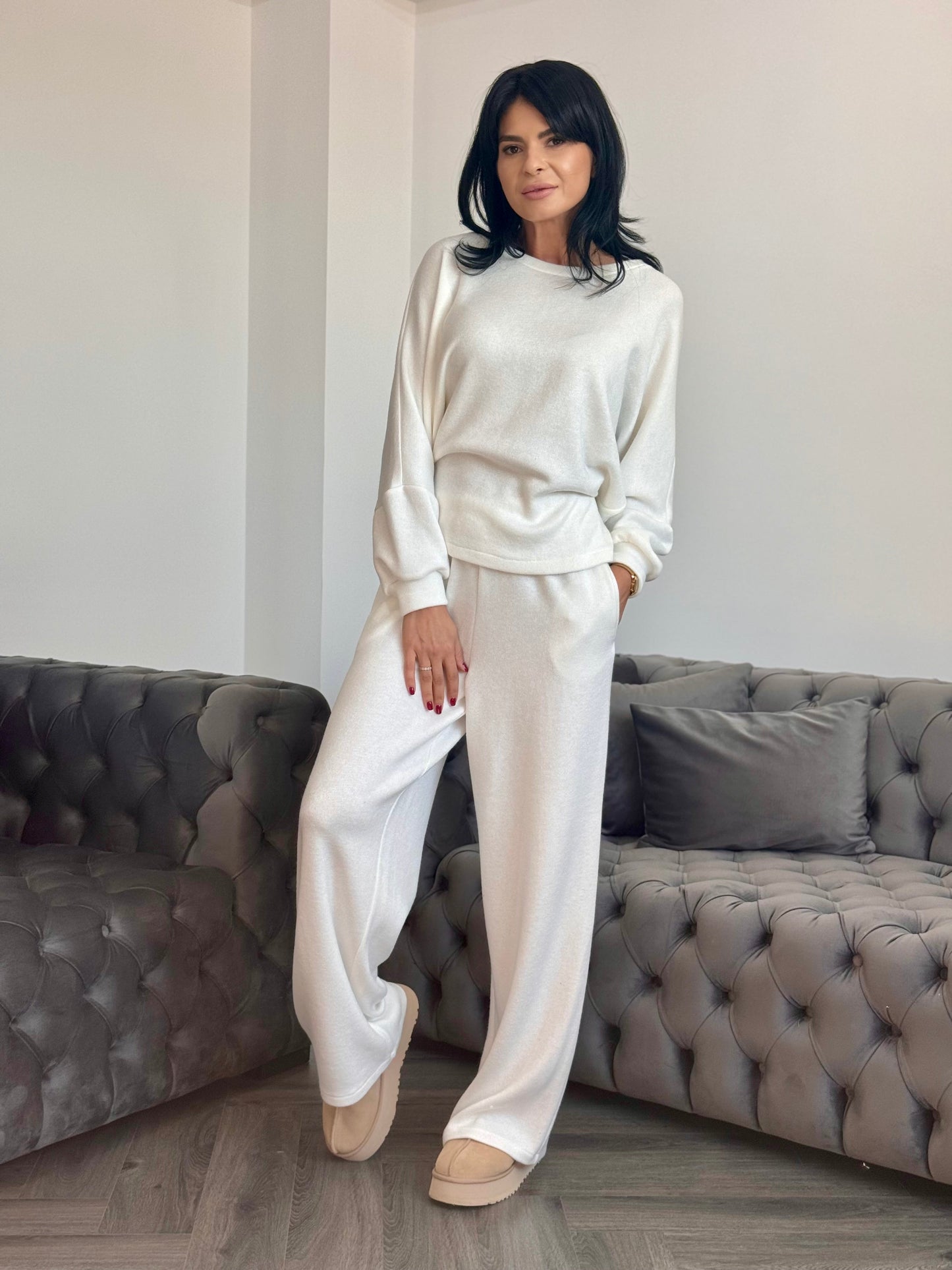 Costum Dasha - Alb