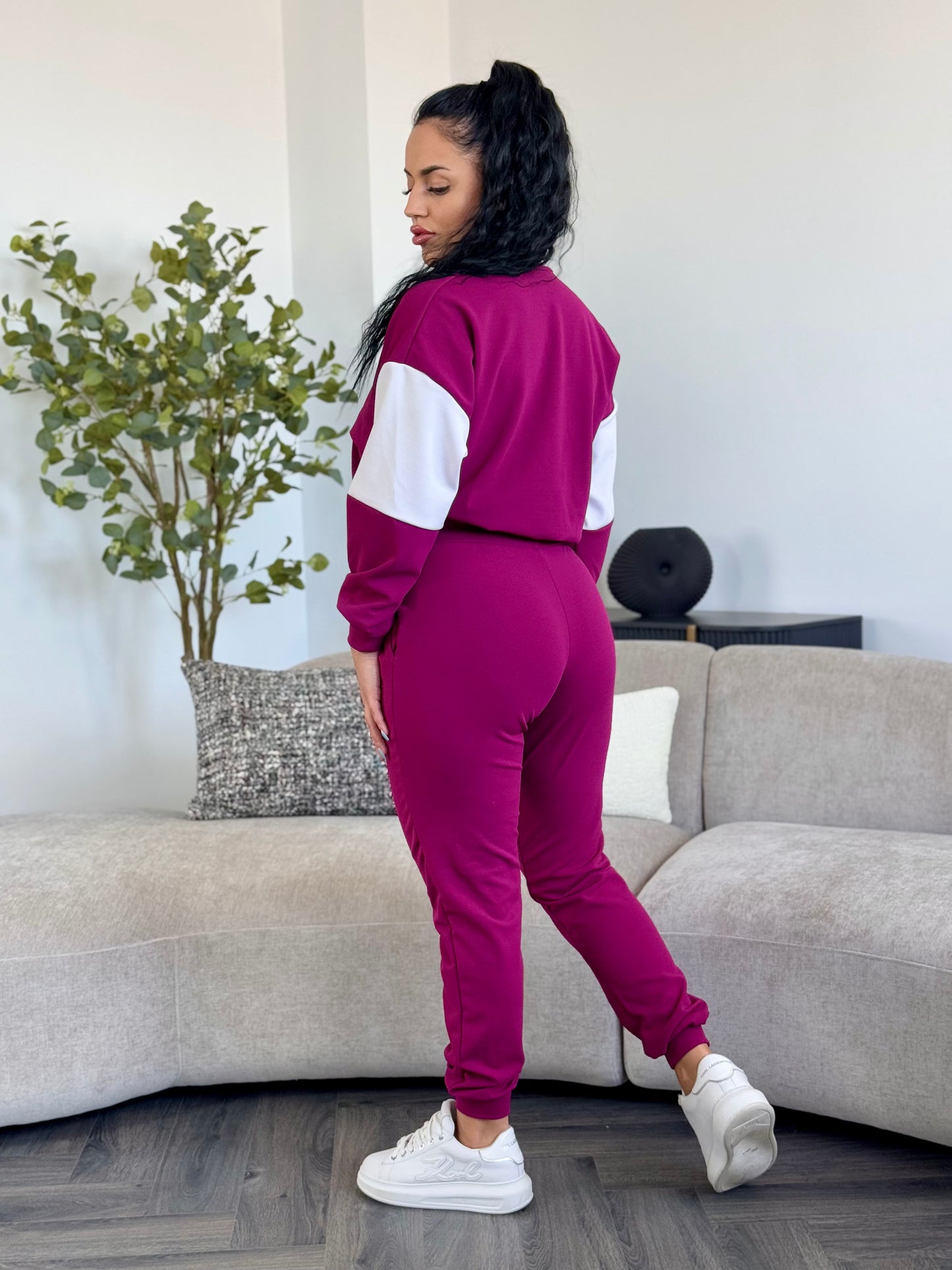 Costum Vanessa - Mov Orhidee