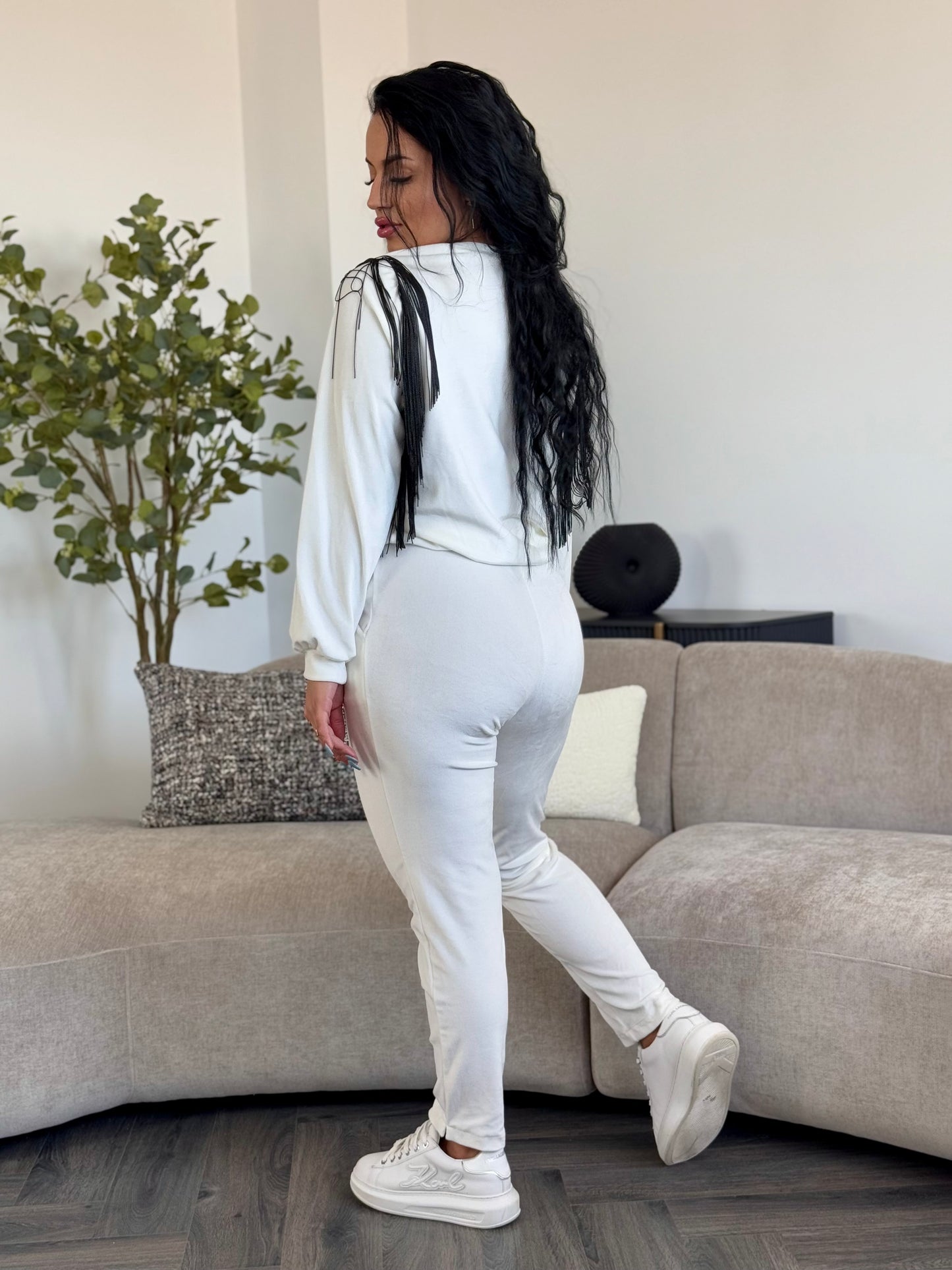 Costum Kariss - Alb