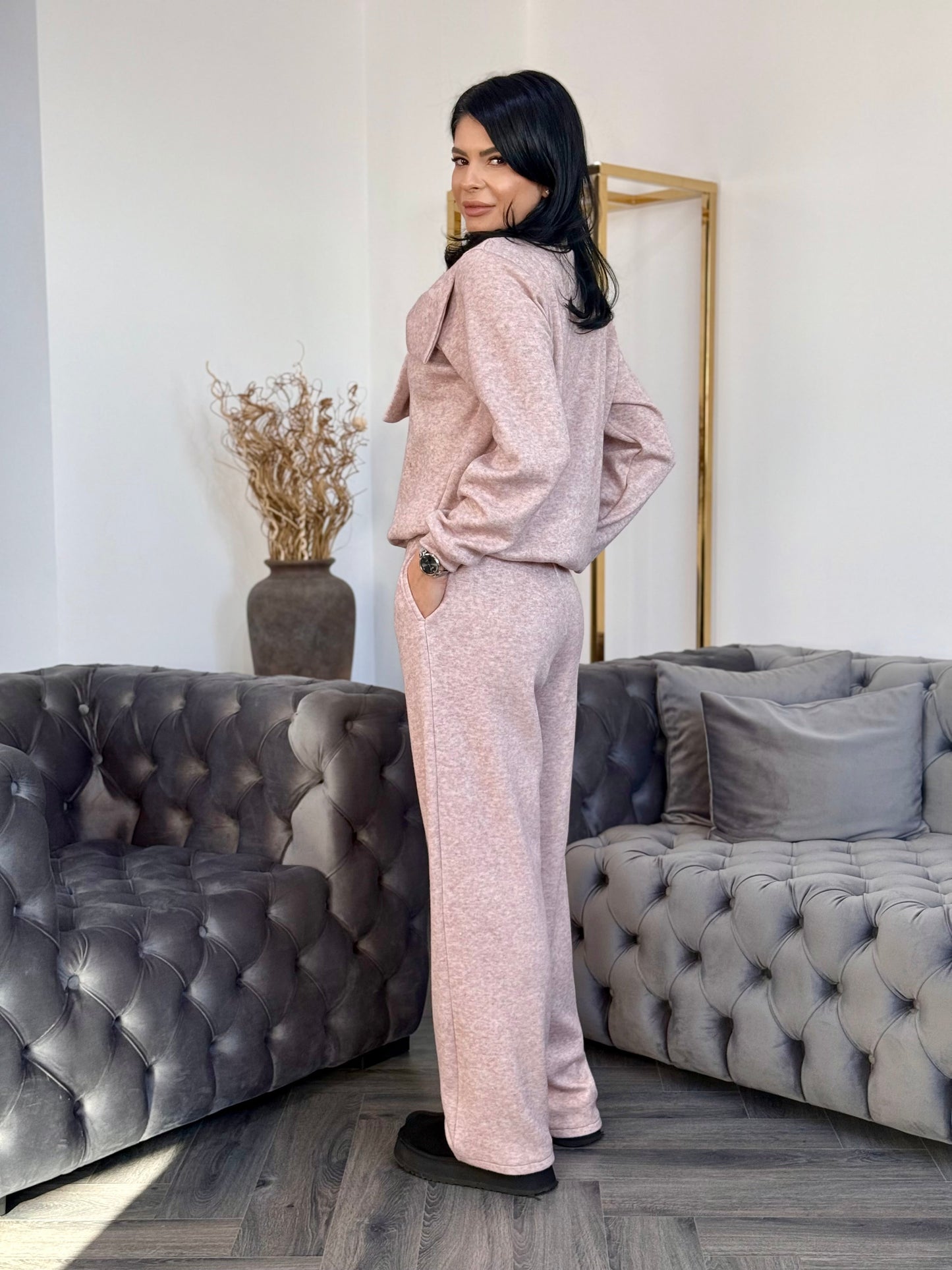 Costum Isra - Roz Blush